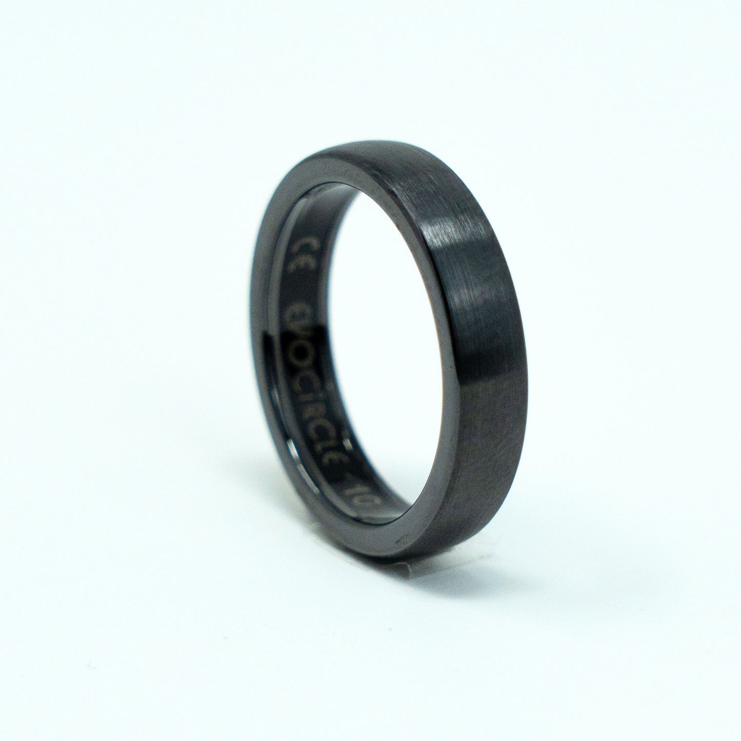 Velvety Black - Nero Vellutato